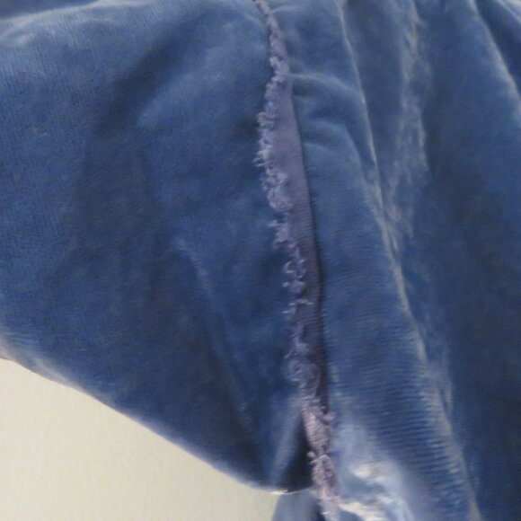 FREE PEOPLE WE THE FREE Cloud 9 Slouchy Top in Blue Velvet Boho Academia Size M - Picture 8 of 15